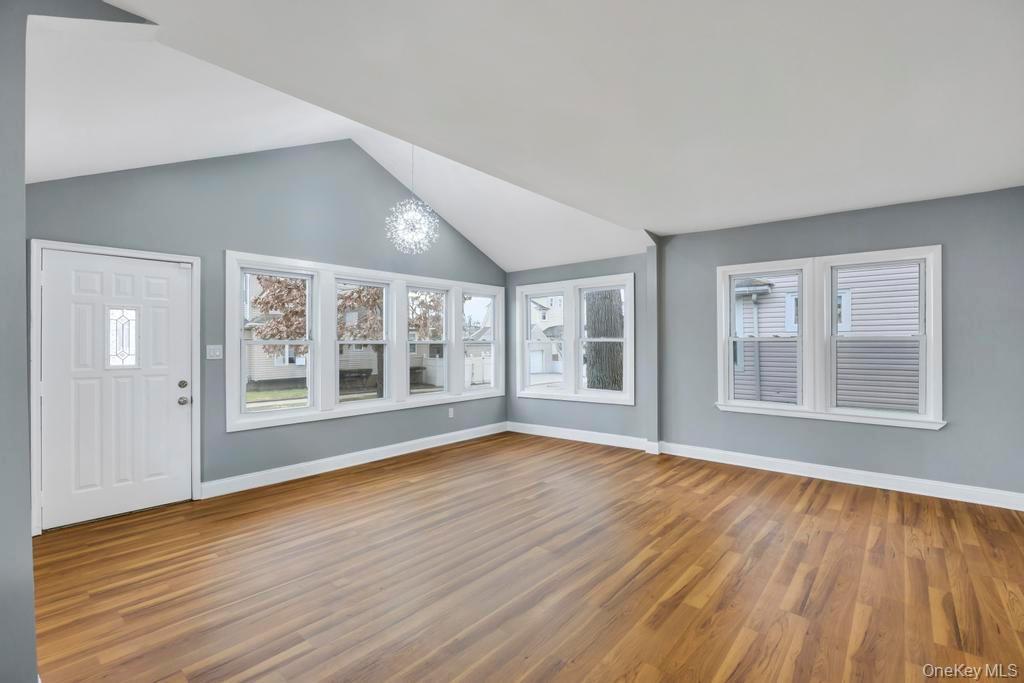 Single Family Sapir  Nassau County, NY 11580, MLS-953895-5