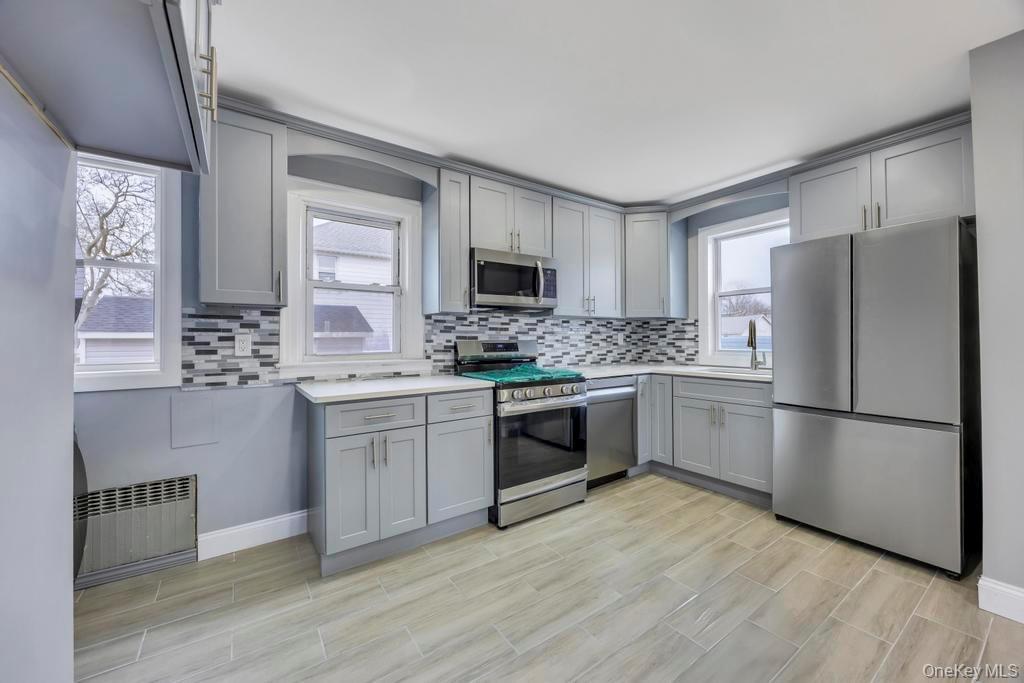 Single Family Sapir  Nassau County, NY 11580, MLS-953895-6