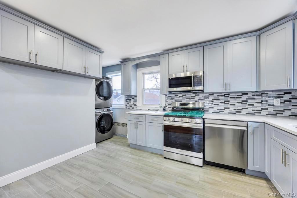 Single Family Sapir  Nassau County, NY 11580, MLS-953895-7