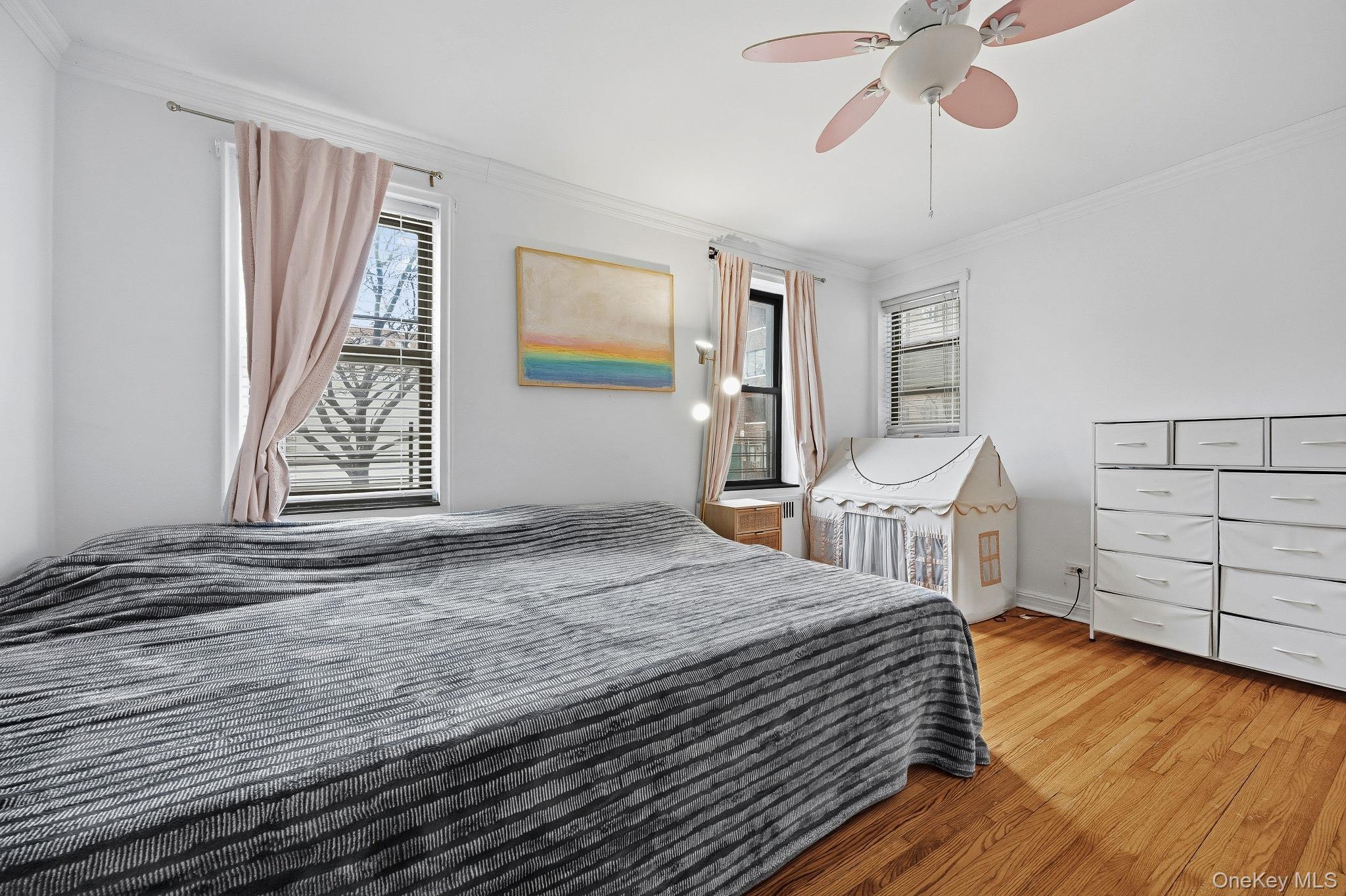 Coop Yellowstone  Queens, NY 11375, MLS-953912-17