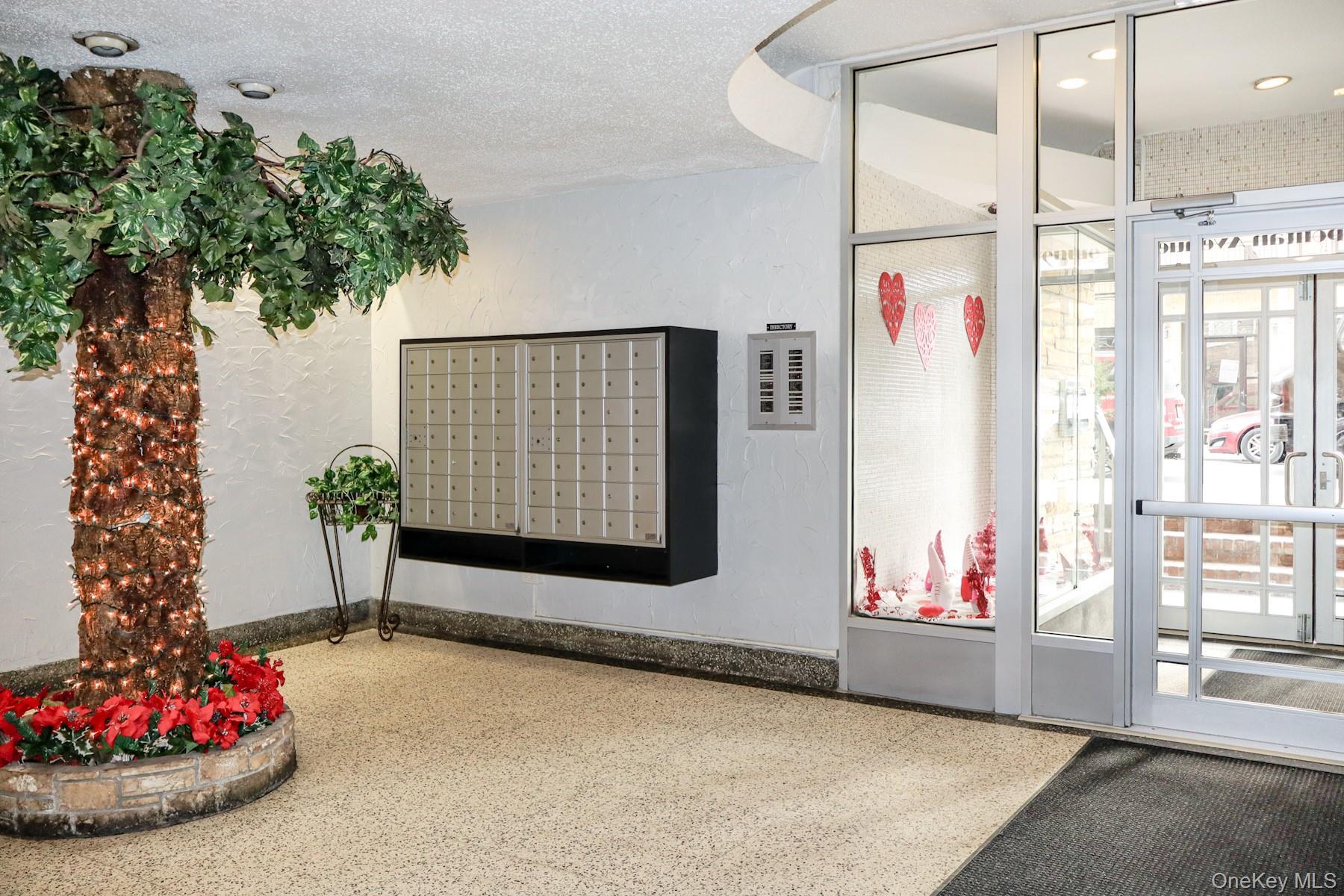 Coop Metropolitan  Bronx, NY 10462, MLS-953943-12