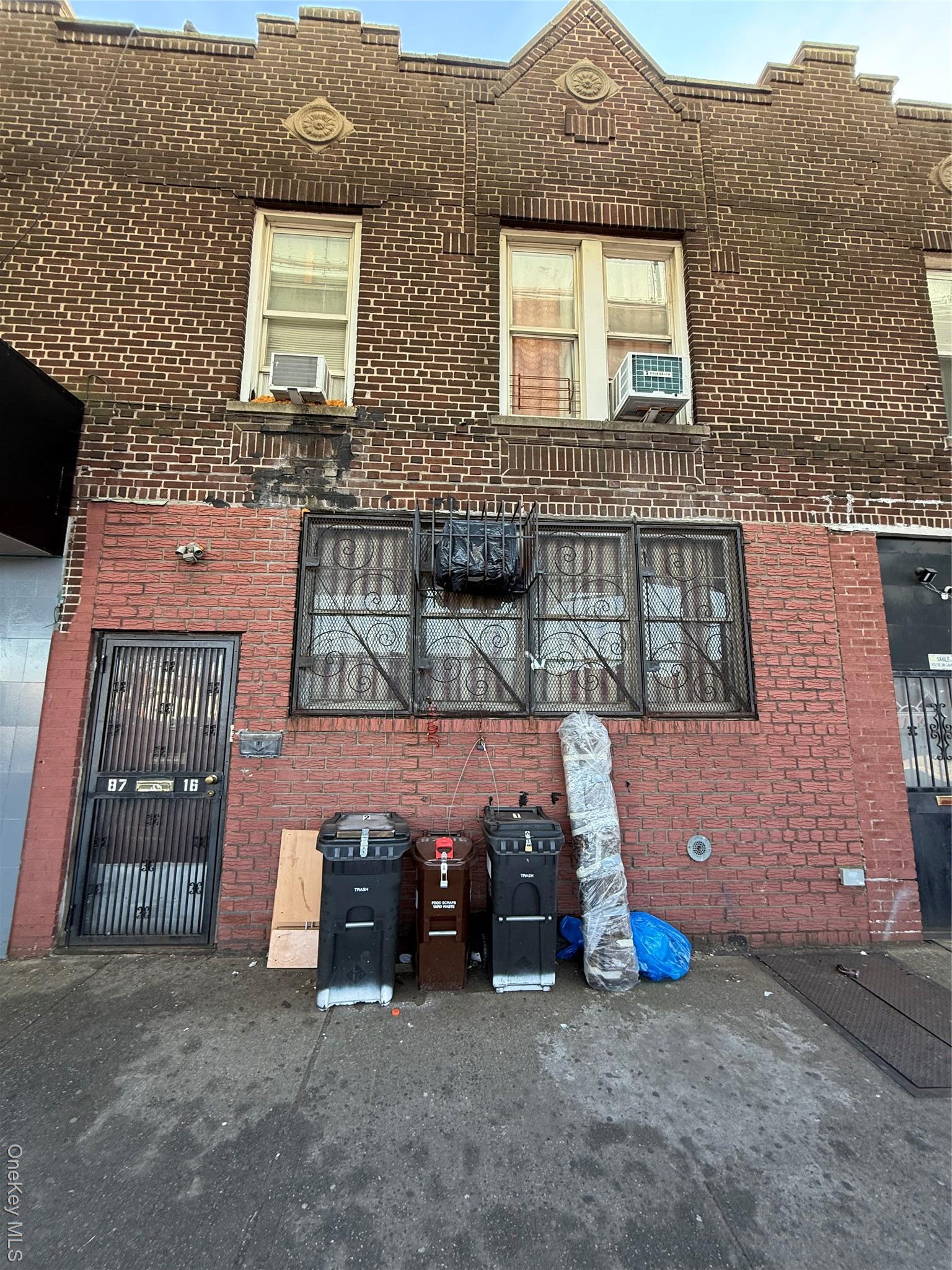 Single Family Liberty  Queens, NY 11417, MLS-953955-2