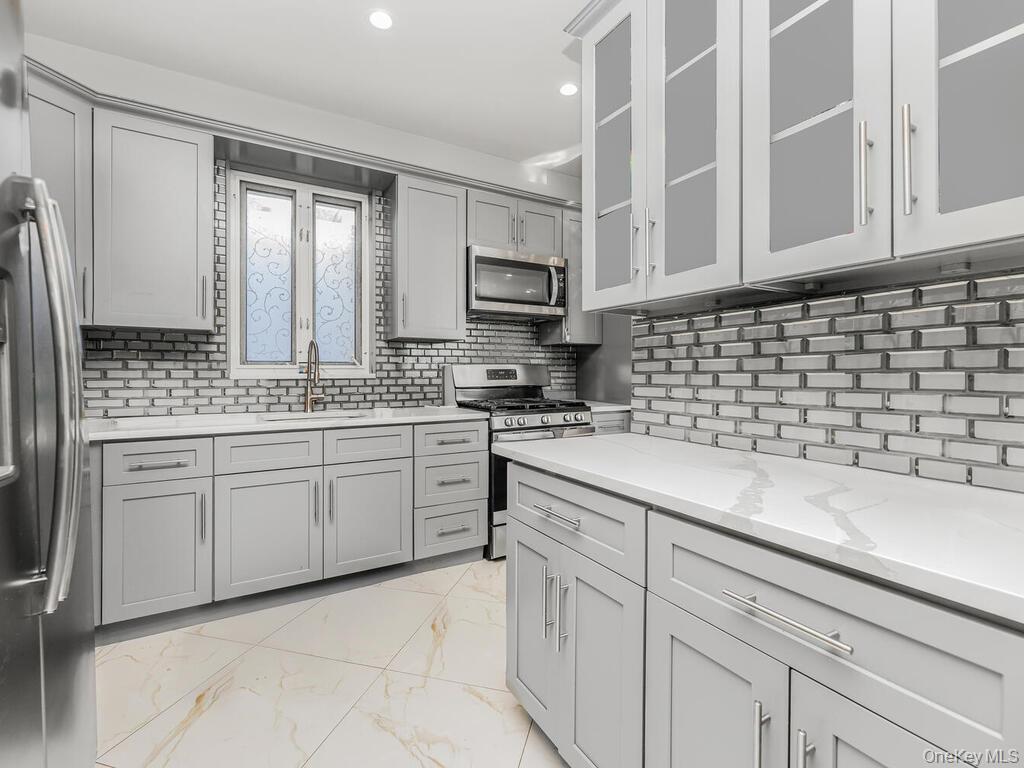 Single Family 182nd  Queens, NY 11413, MLS-953962-6