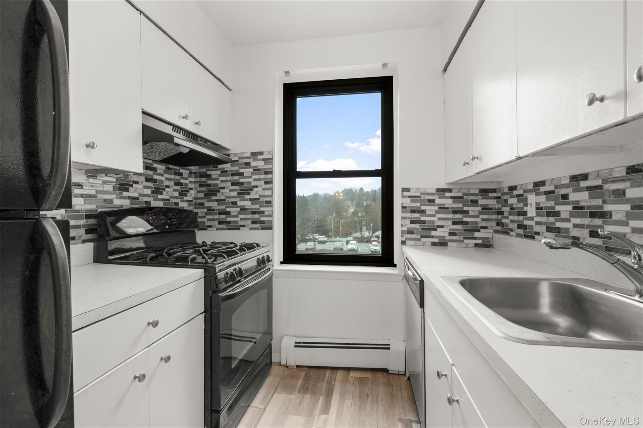 Coop Carpenter  Westchester County, NY 10549, MLS-953975-10