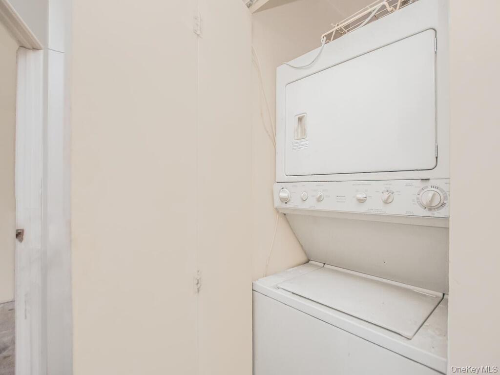 Single Family Boller Bronx, NY 10466, MLS-953989-12