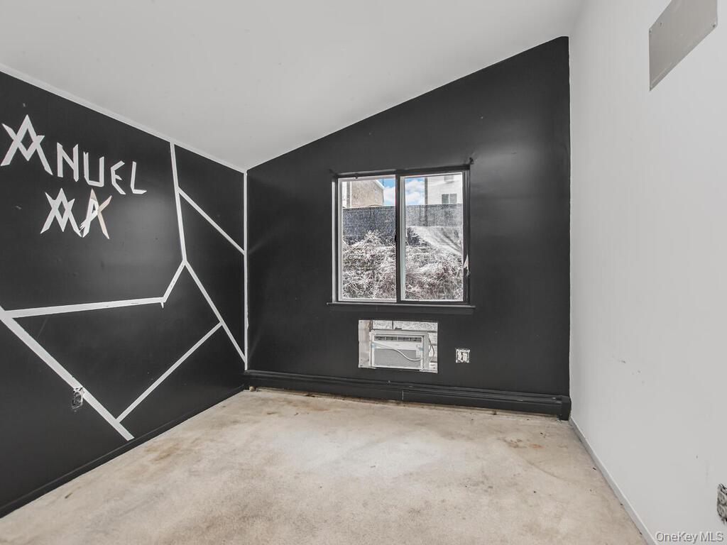 Single Family Boller Bronx, NY 10466, MLS-953989-14