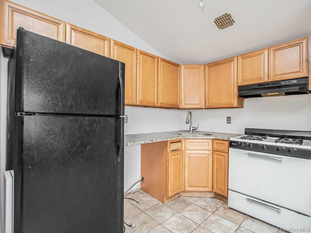 Single Family Boller Bronx, NY 10466, MLS-953989-4