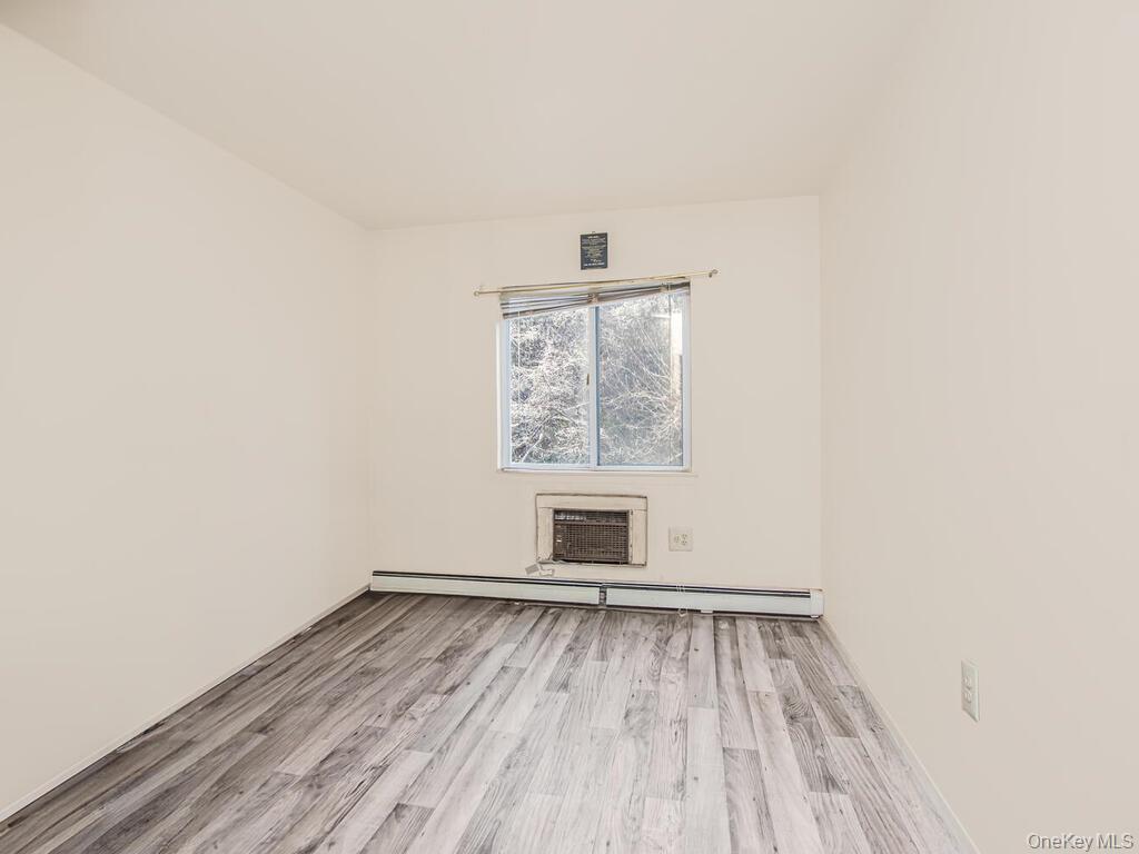 Single Family Boller Bronx, NY 10466, MLS-953989-6