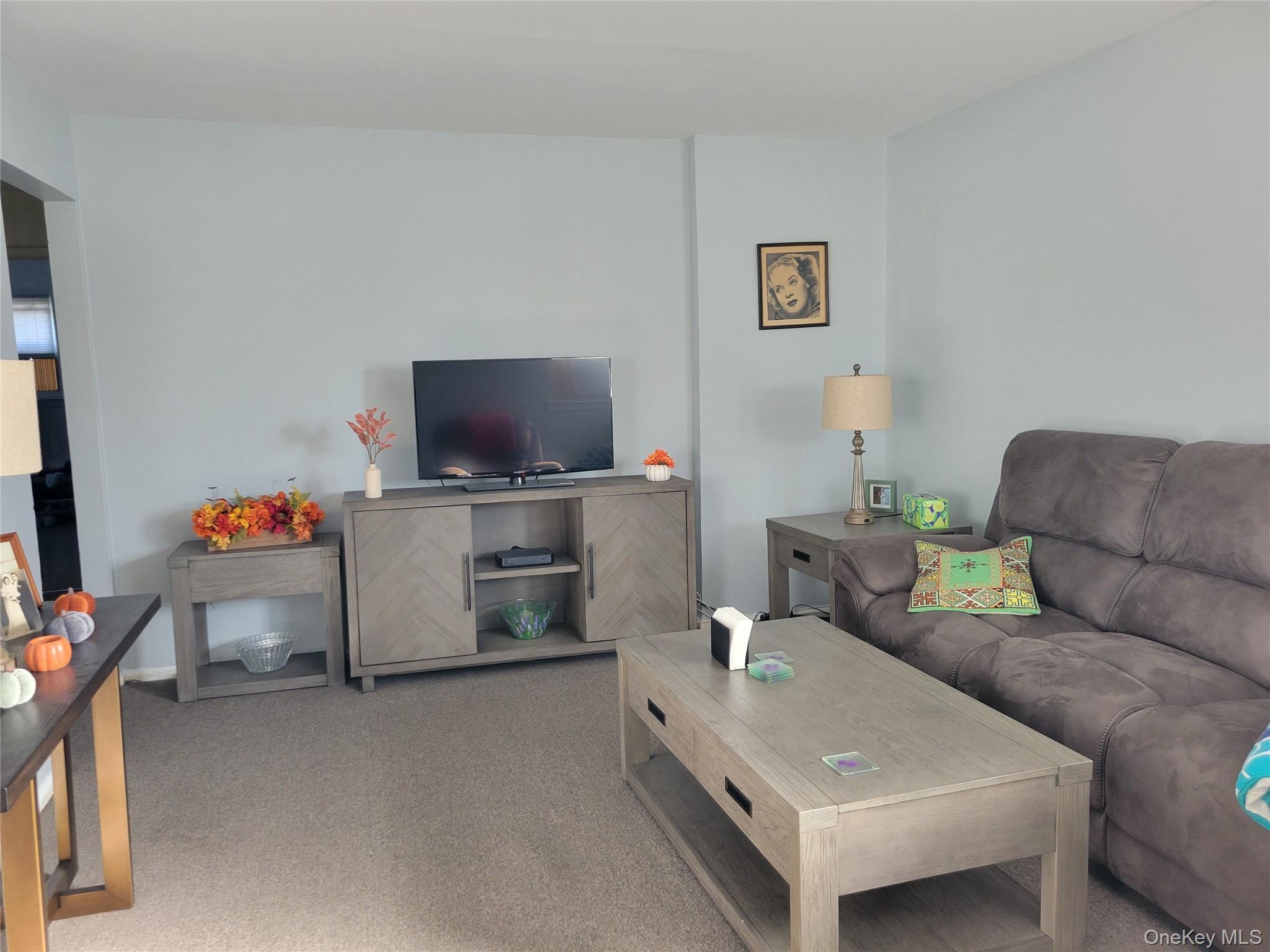 Single Family 200  Queens, NY 11360, MLS-953995-3