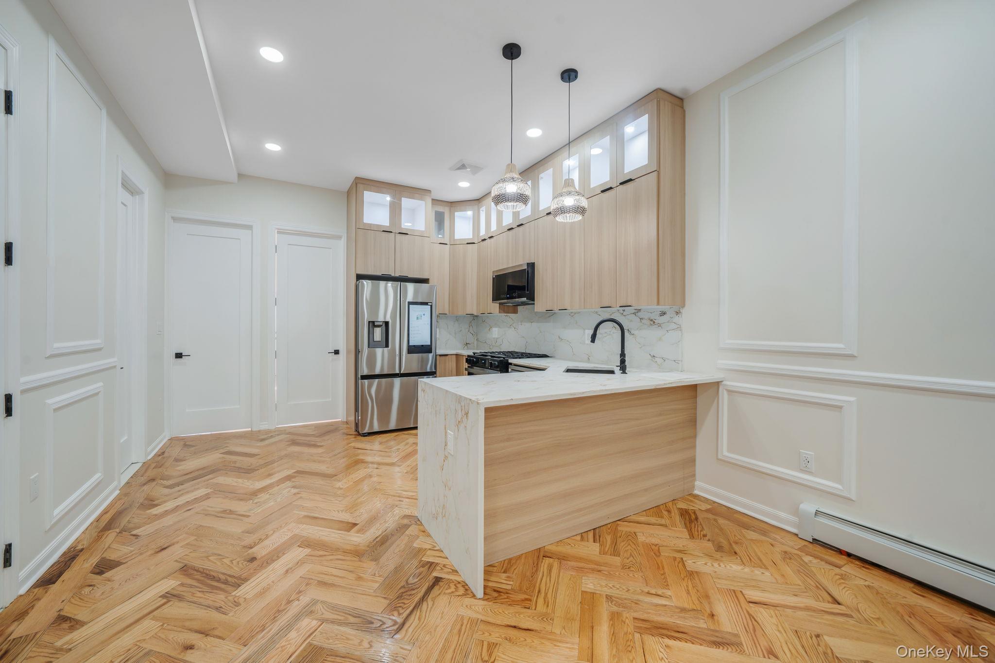 Single Family Kosciuszko  Brooklyn, NY 11221, MLS-953997-13