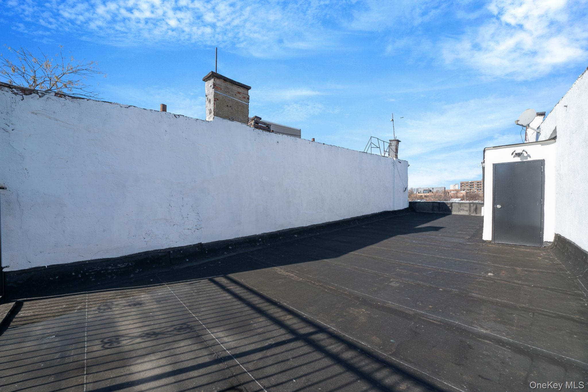 Single Family Kosciuszko  Brooklyn, NY 11221, MLS-953997-36