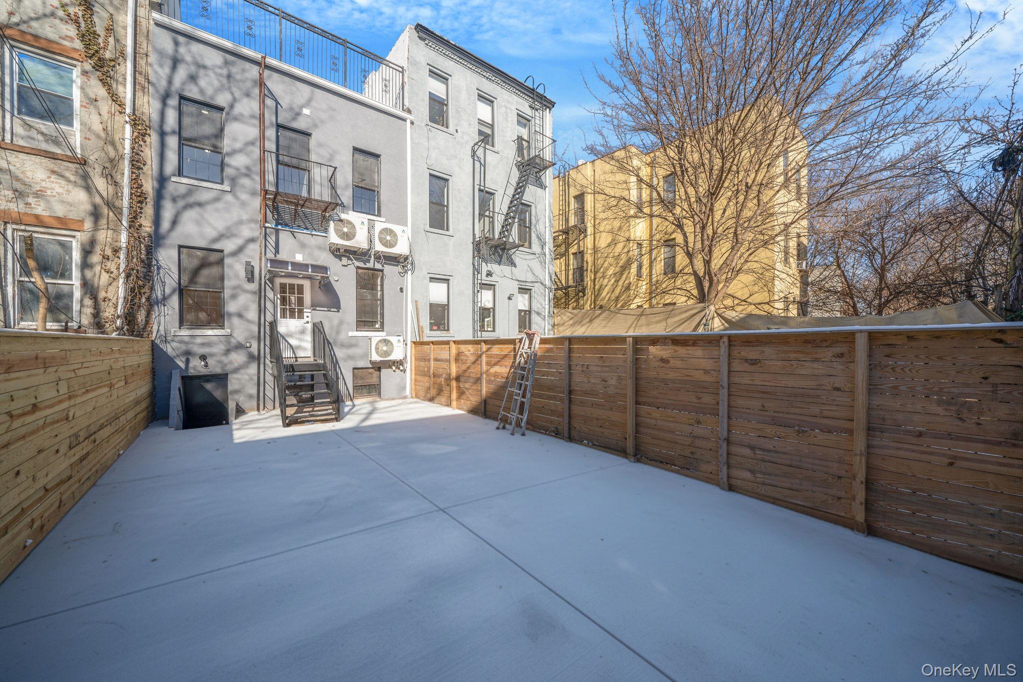 Single Family Kosciuszko  Brooklyn, NY 11221, MLS-953997-4