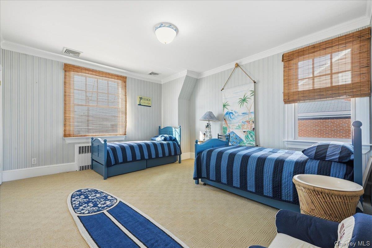 Single Family Beach 147th Street  Queens, NY 11694, MLS-954082-24