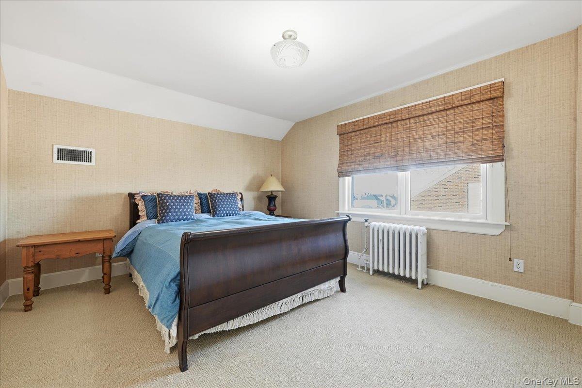 Single Family Beach 147th Street  Queens, NY 11694, MLS-954082-29