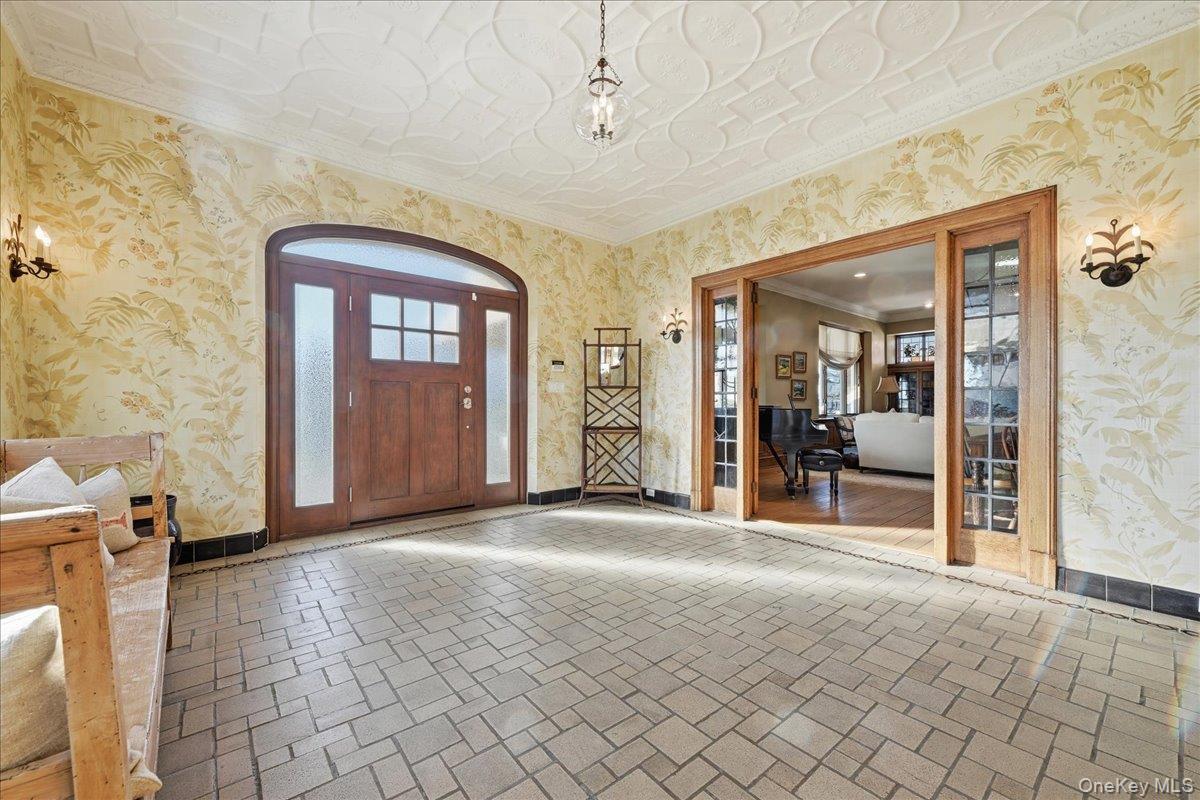 Single Family Beach 147th Street  Queens, NY 11694, MLS-954082-4