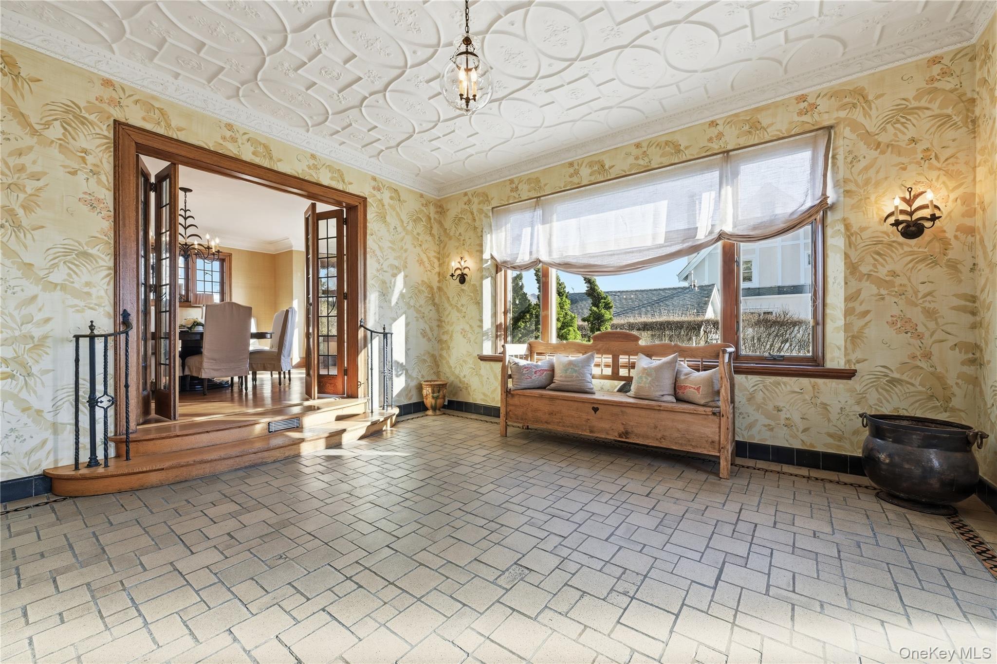 Single Family Beach 147th Street  Queens, NY 11694, MLS-954082-5