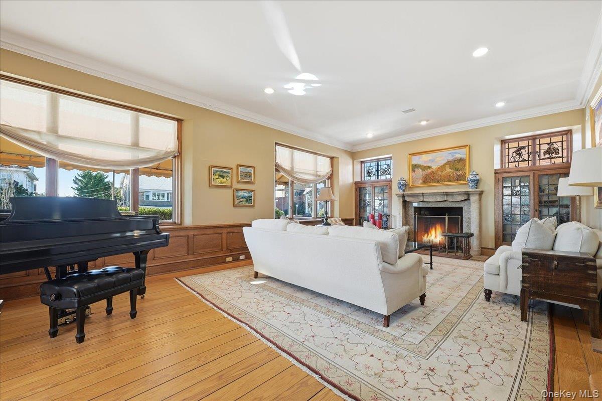 Single Family Beach 147th Street  Queens, NY 11694, MLS-954082-7