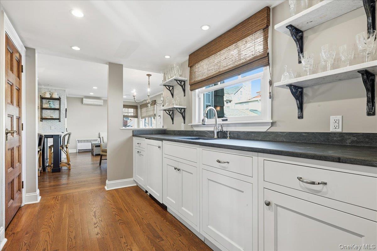 Single Family Beach 147th Street  Queens, NY 11694, MLS-954082-9