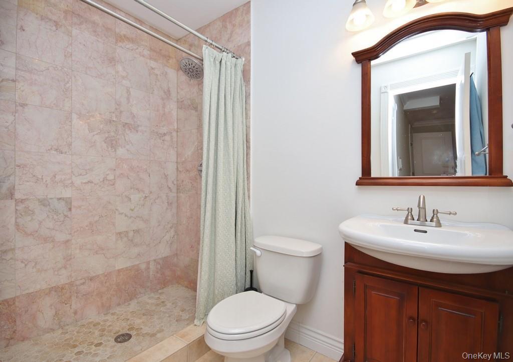 Condo Broadway  Westchester County, NY 10562, MLS-954087-10