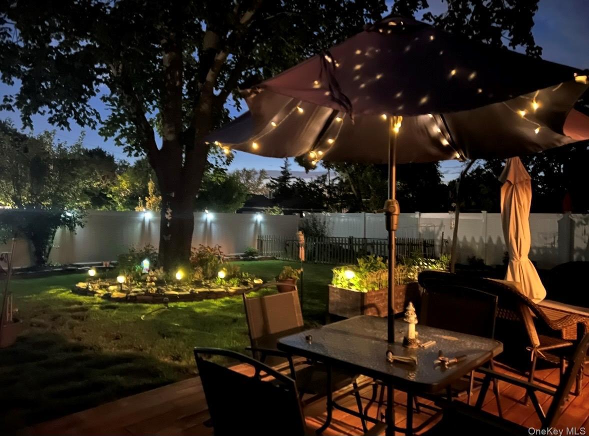 Single Family Connecticut  Suffolk County, NY 11763, MLS-954094-22