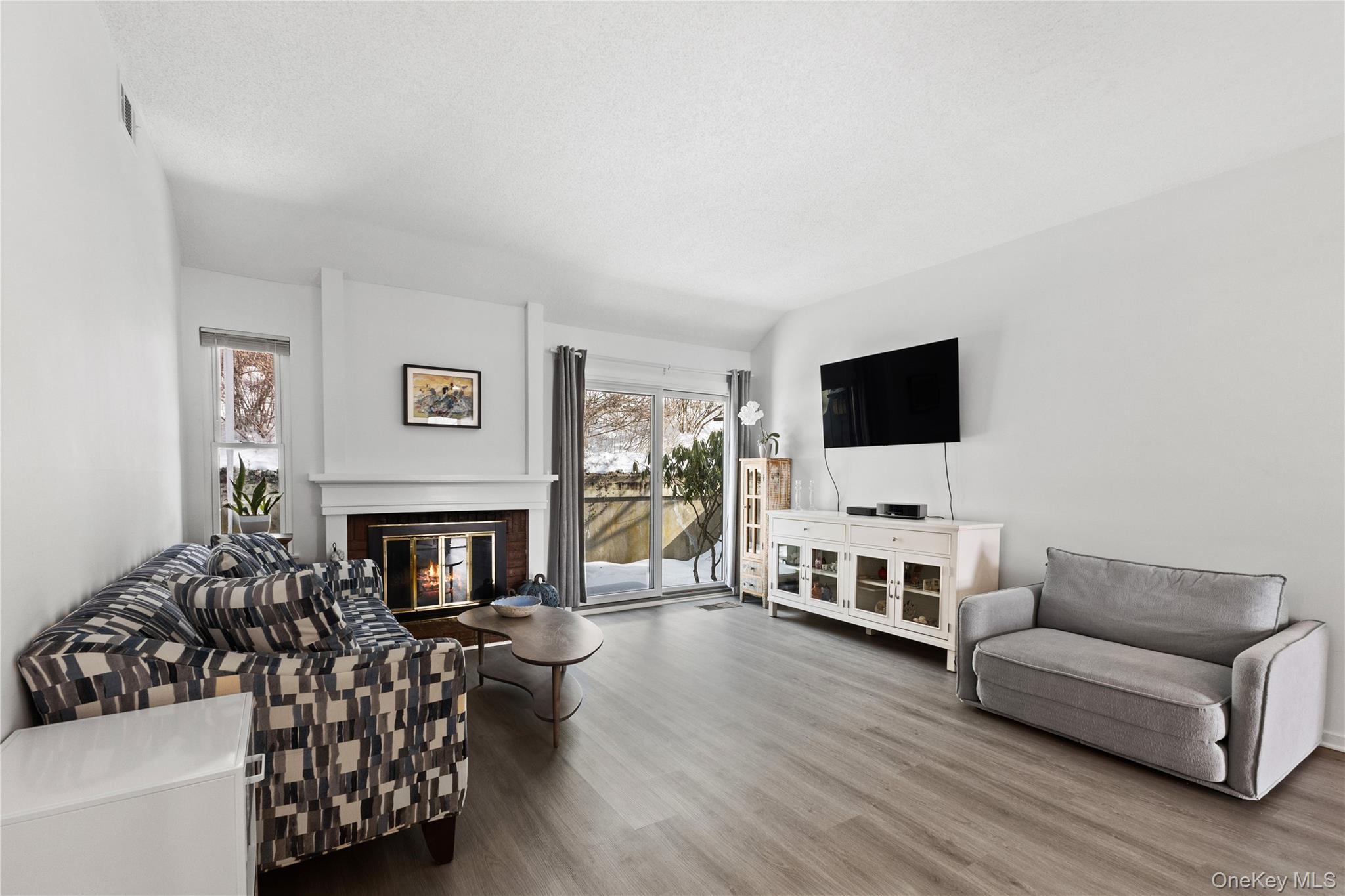 Condo Heritage  Westchester County, NY 10589, MLS-954097-10