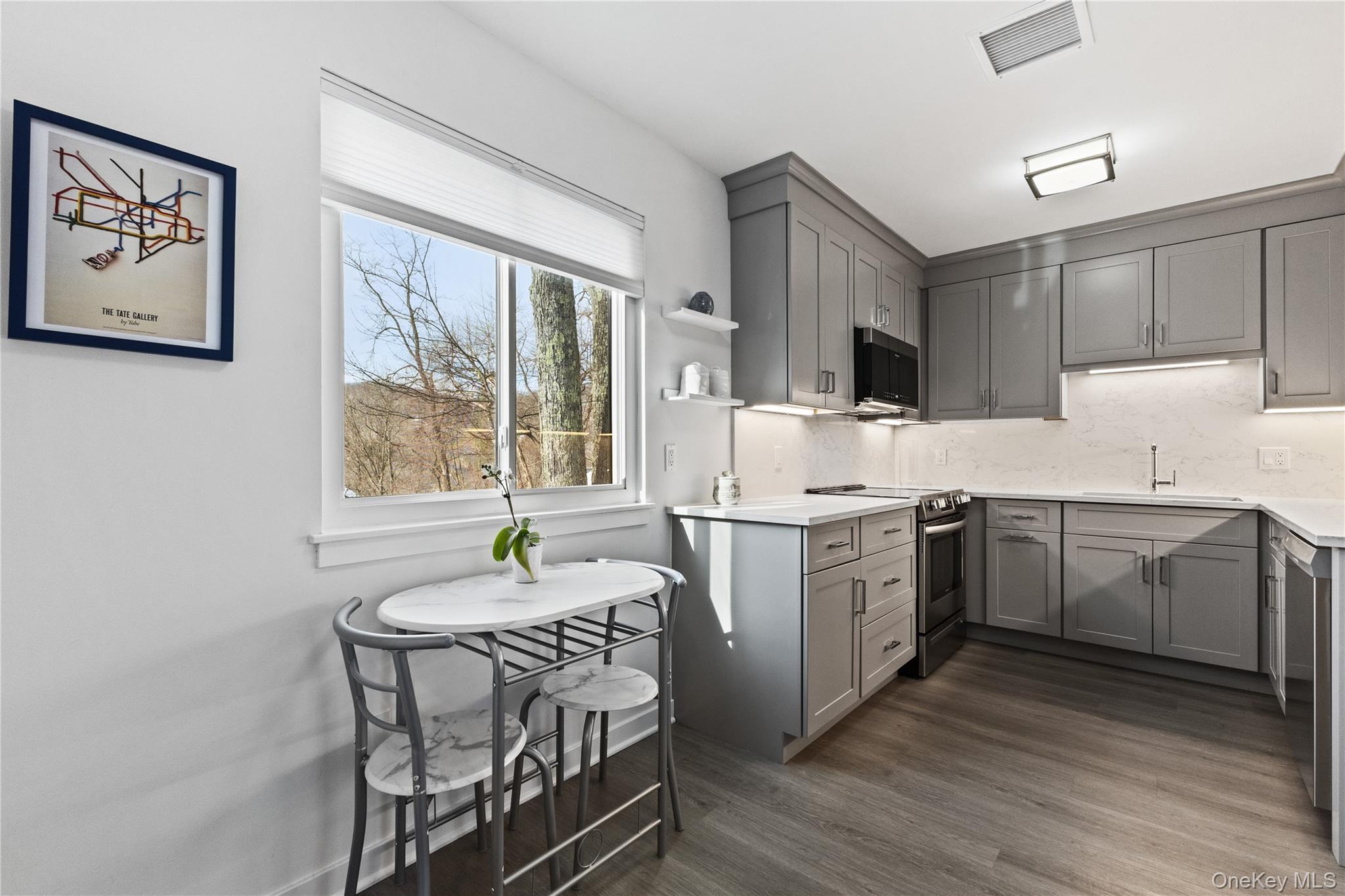 Condo Heritage  Westchester County, NY 10589, MLS-954097-3