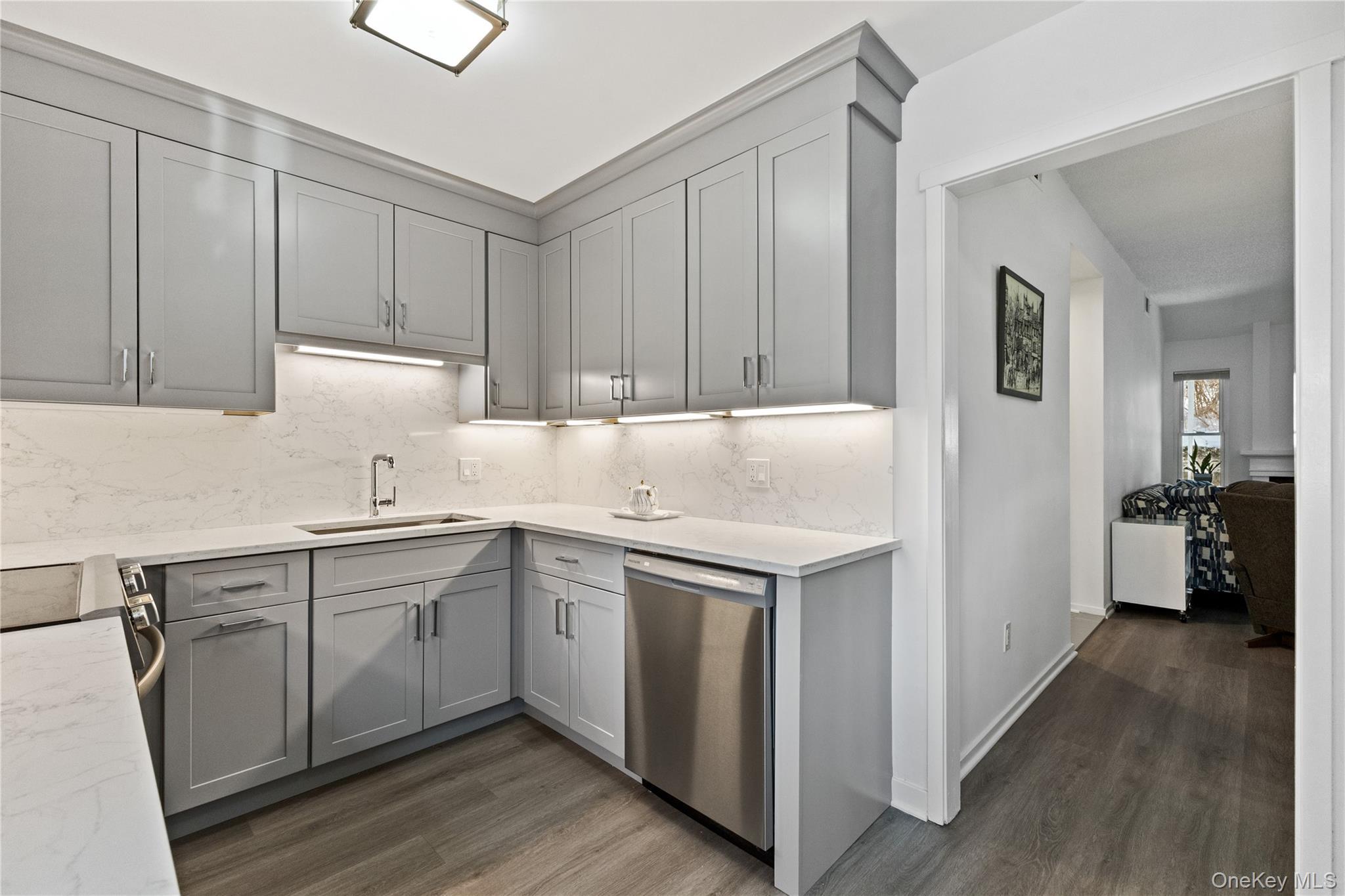 Condo Heritage  Westchester County, NY 10589, MLS-954097-5