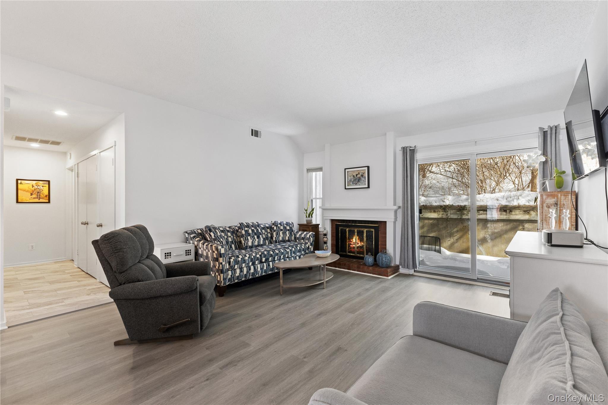 Condo Heritage  Westchester County, NY 10589, MLS-954097-9