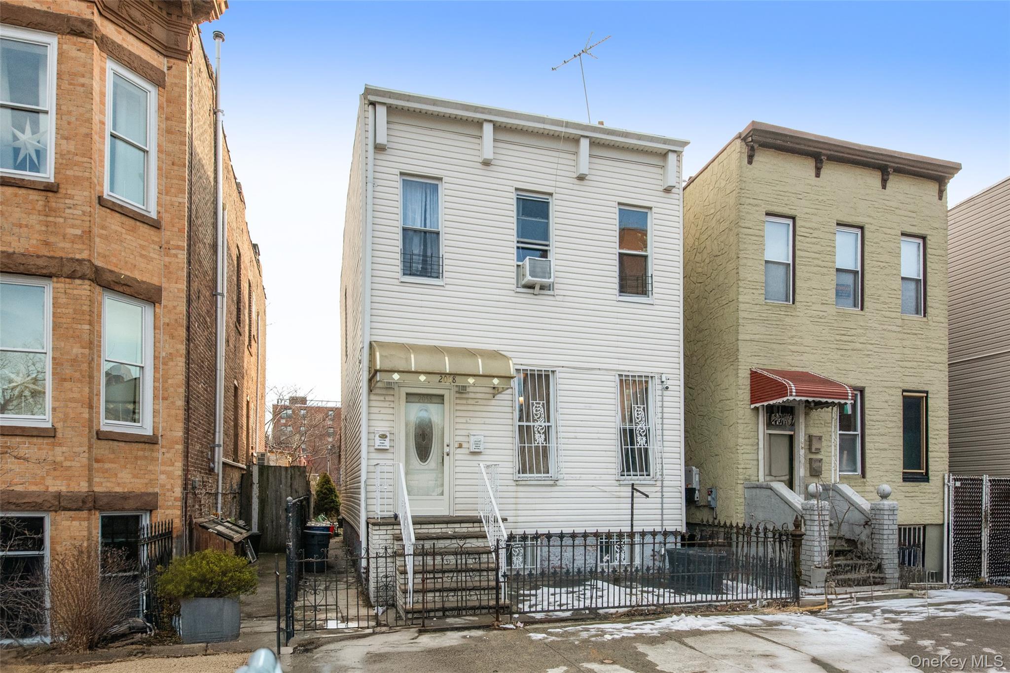 Single Family Bergen  Brooklyn, NY 11233, MLS-954114-3