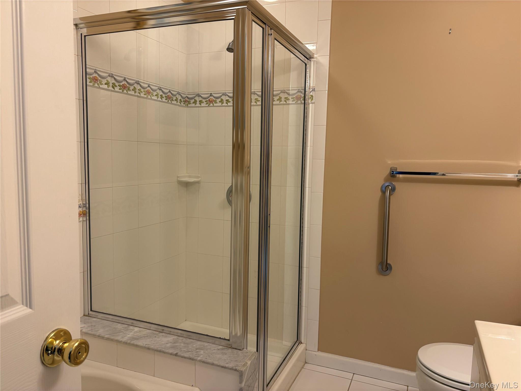 Condo Scenic Lake Suffolk County, NY 11901, MLS-954115-18