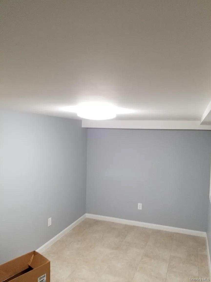 Single Family Bronxwood  Bronx, NY 10469, MLS-954118-13