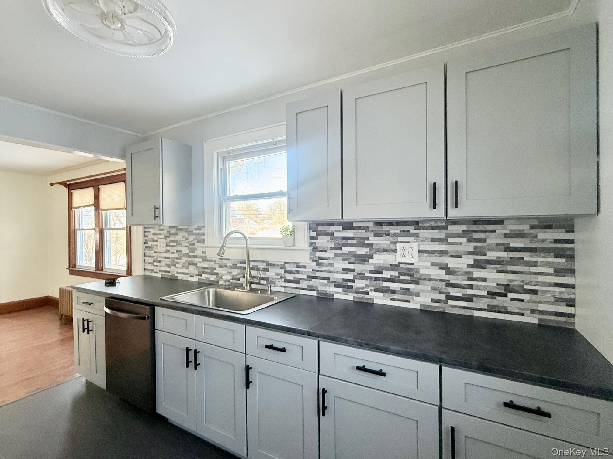 Single Family Clifton  Ulster County, NY 12401, MLS-954135-6