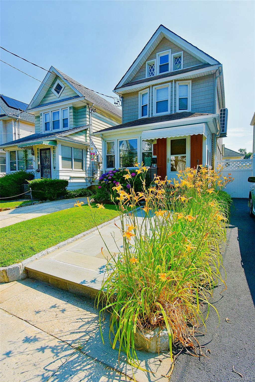 Single Family Beechwood  Westchester County, NY 10553, MLS-954142-2