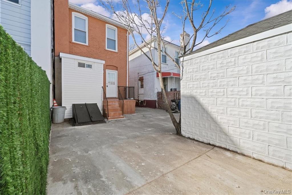 Single Family 49th  Brooklyn, NY 11203, MLS-954154-28