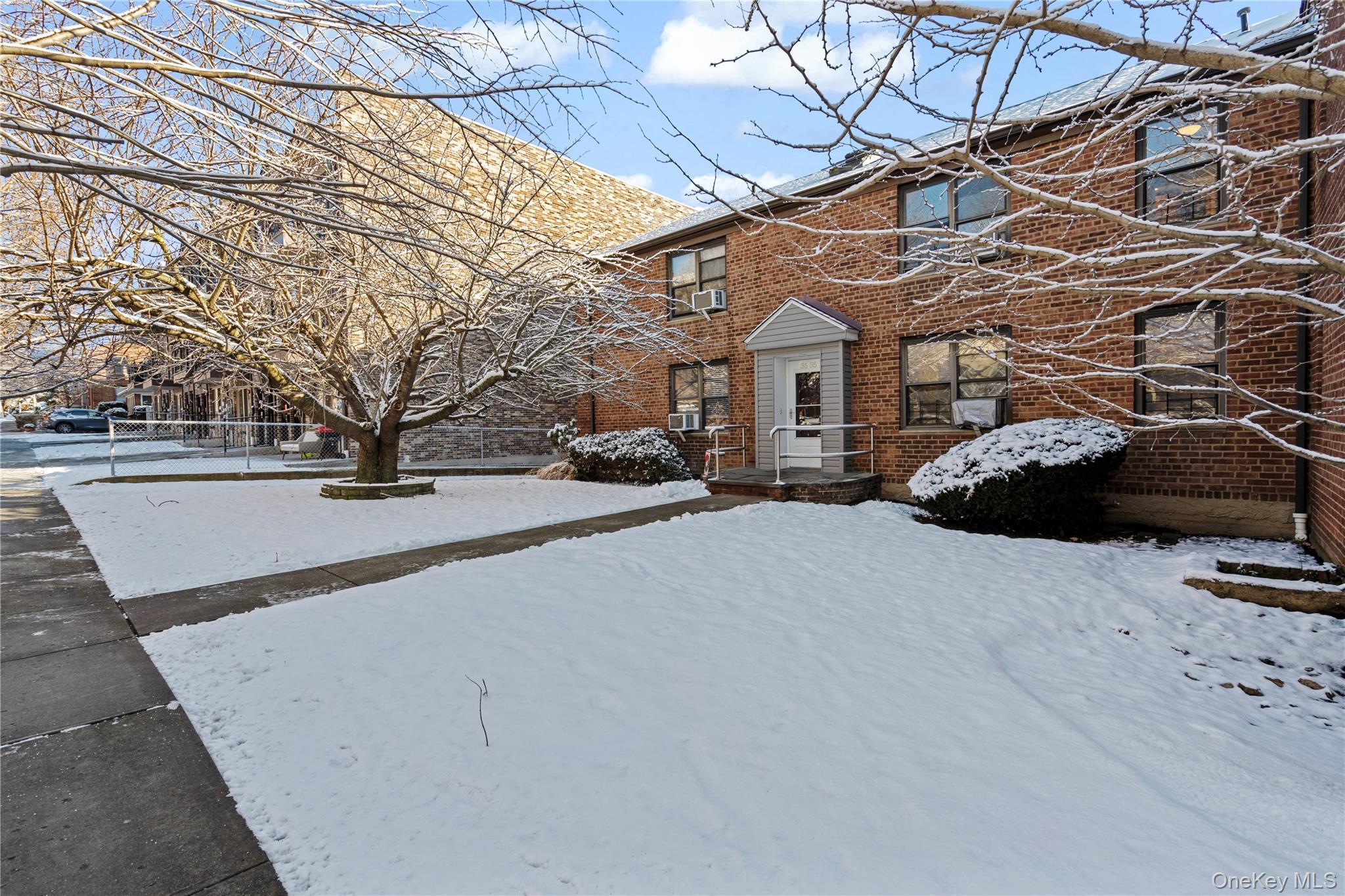 Coop 171st  Queens, NY 11358, MLS-954174-21