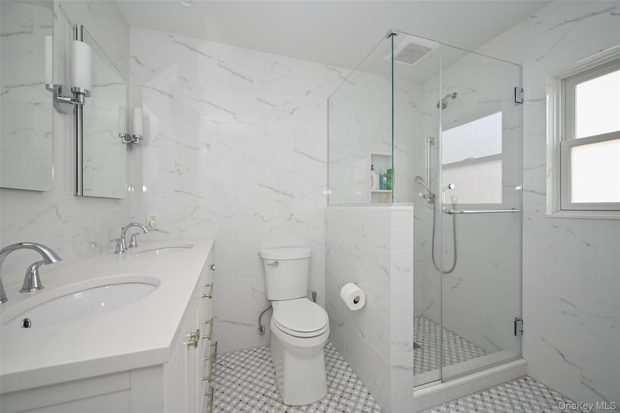 Single Family 213th Queens, NY 11364, MLS-954178-16