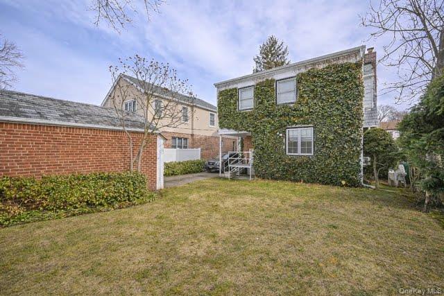 Single Family 213th  Queens, NY 11364, MLS-954178-21