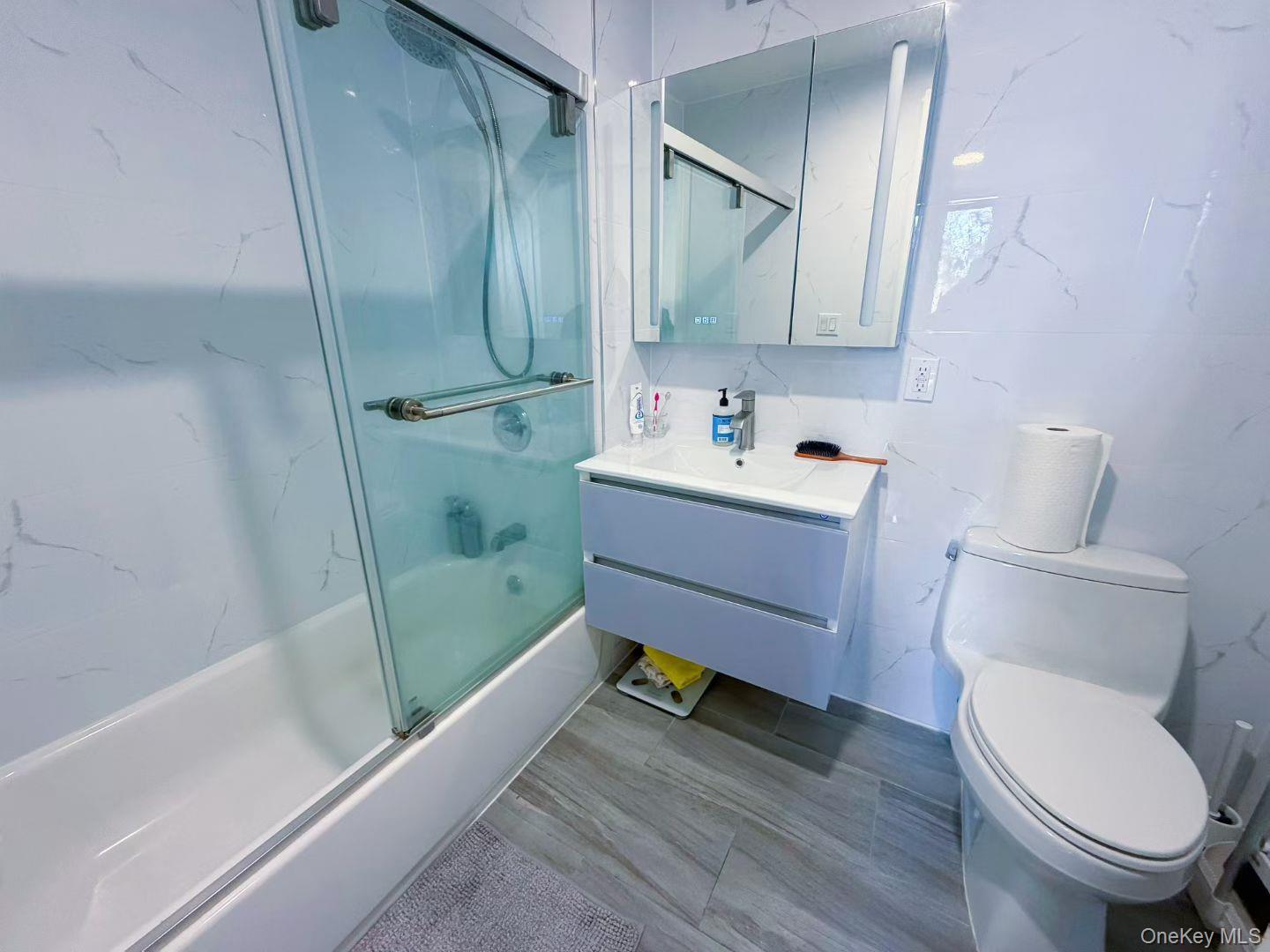 Condo Sanford  Queens, NY 11355, MLS-954225-4