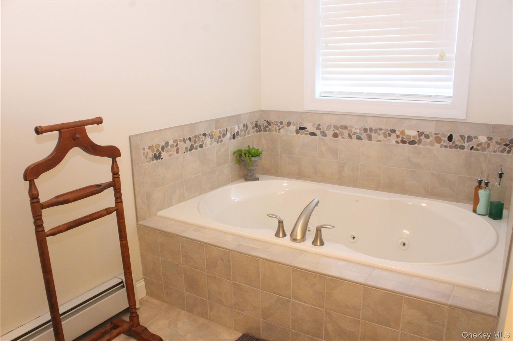 Single Family Neveles Pride  Orange County, NY 12566, MLS-954273-28