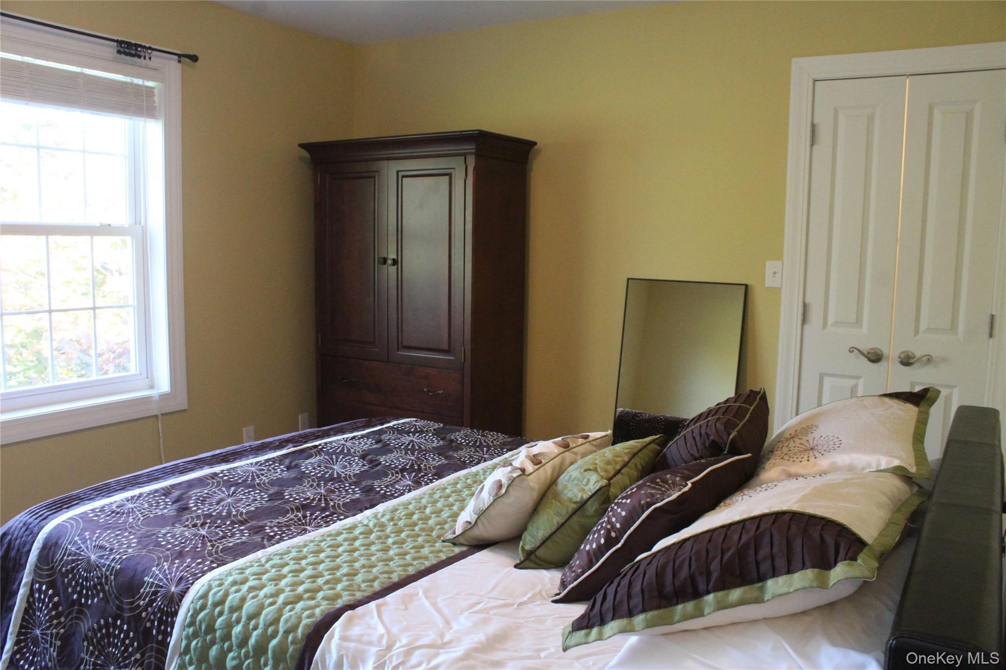 Single Family Neveles Pride  Orange County, NY 12566, MLS-954273-36