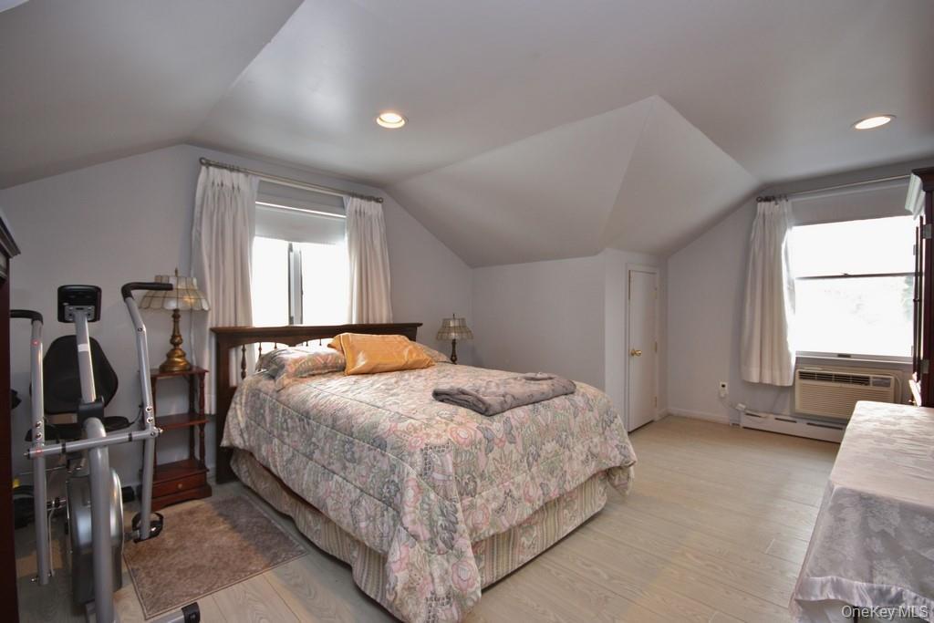 Single Family Quaker Church  Westchester County, NY 10598, MLS-954281-26