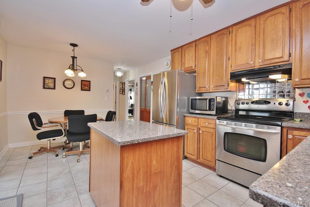 Single Family Quaker Church  Westchester County, NY 10598, MLS-954281-3