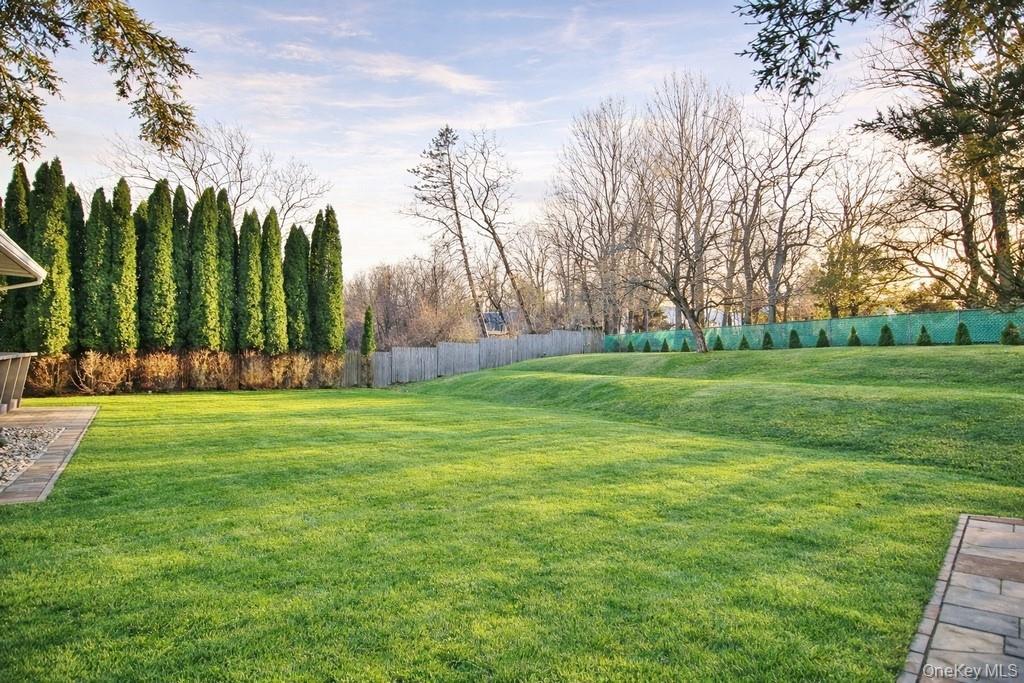 Single Family Quaker Church  Westchester County, NY 10598, MLS-954281-32