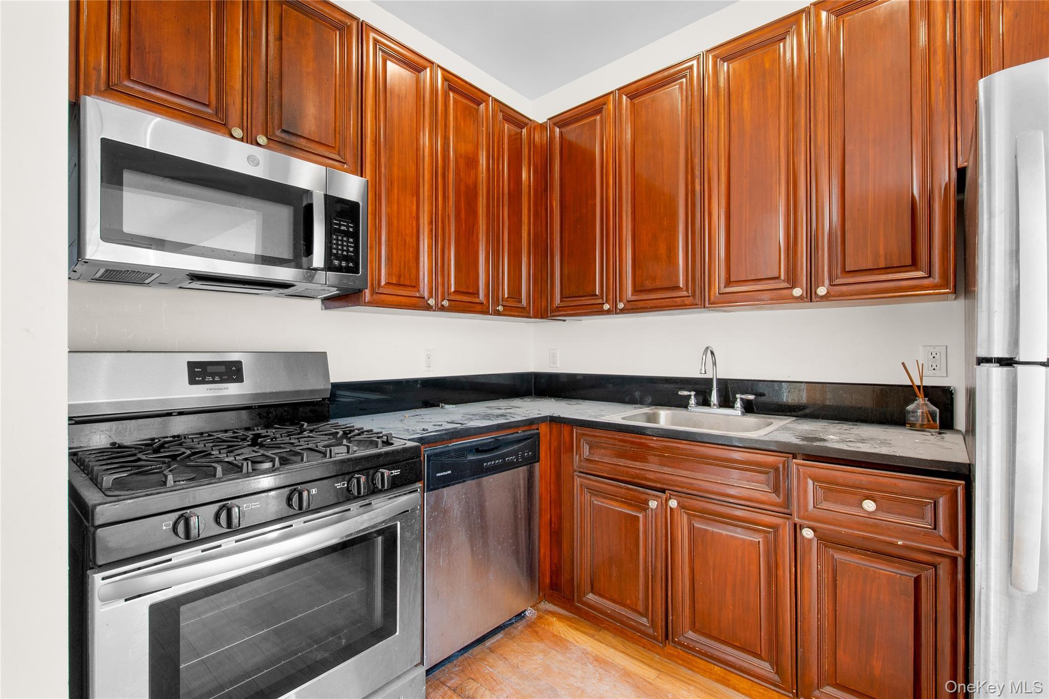 Condo 110th  Queens, NY 11356, MLS-954315-6