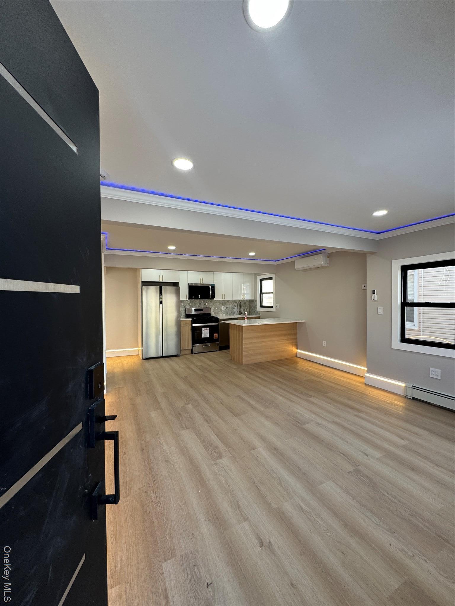 Single Family 199th  Queens, NY 11412, MLS-954321-4