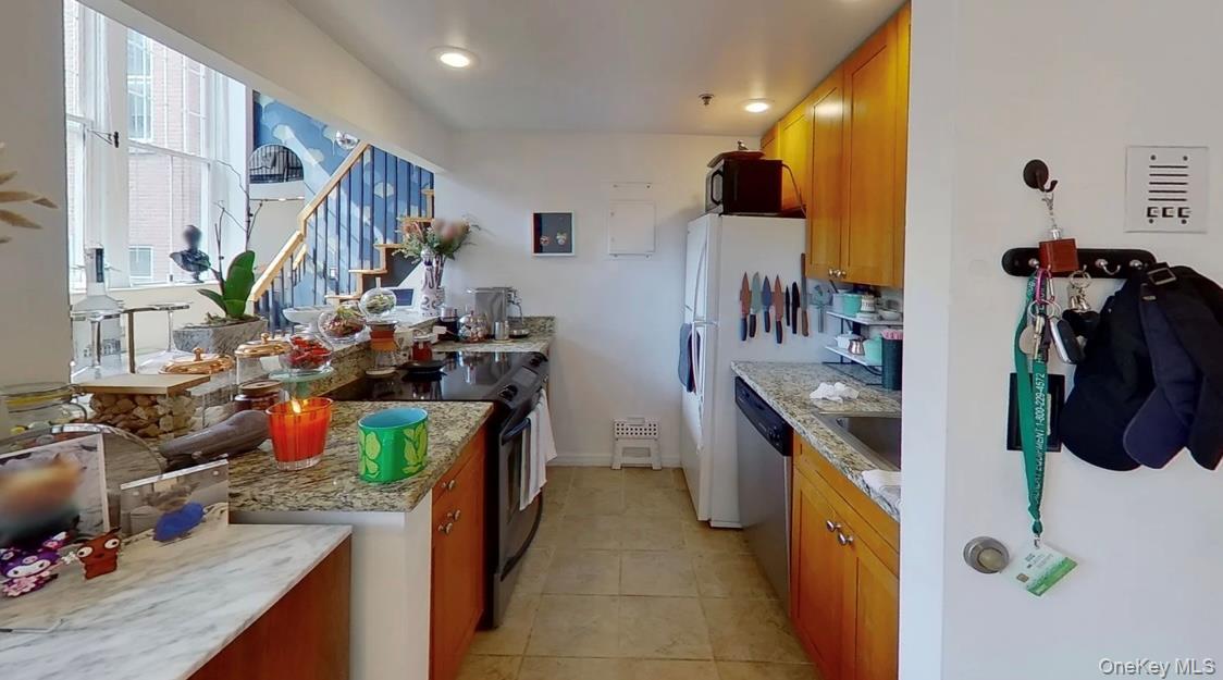 Condo Villa At The Woods  Westchester County, NY 10566, MLS-954330-38