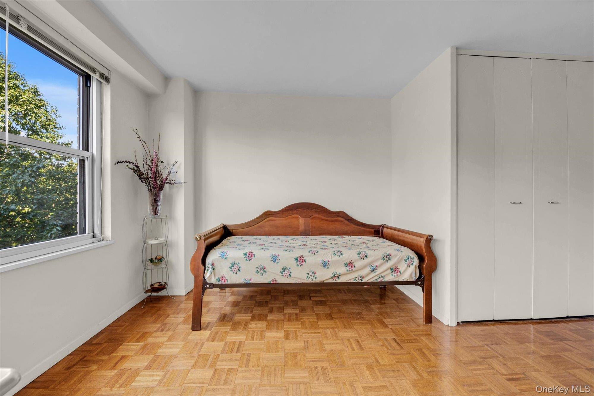 Apartment Kappock  Bronx, NY 10463, MLS-954343-5