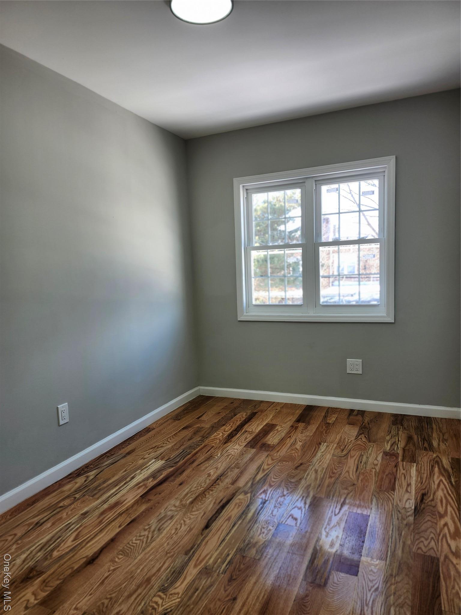 Single Family Centreville  Queens, NY 11417, MLS-954360-19