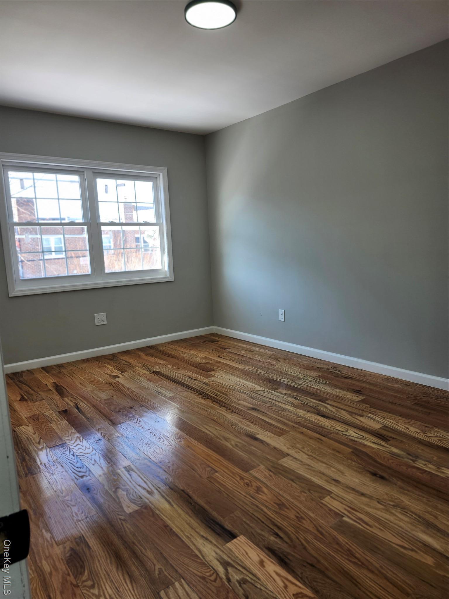 Single Family Centreville  Queens, NY 11417, MLS-954360-21