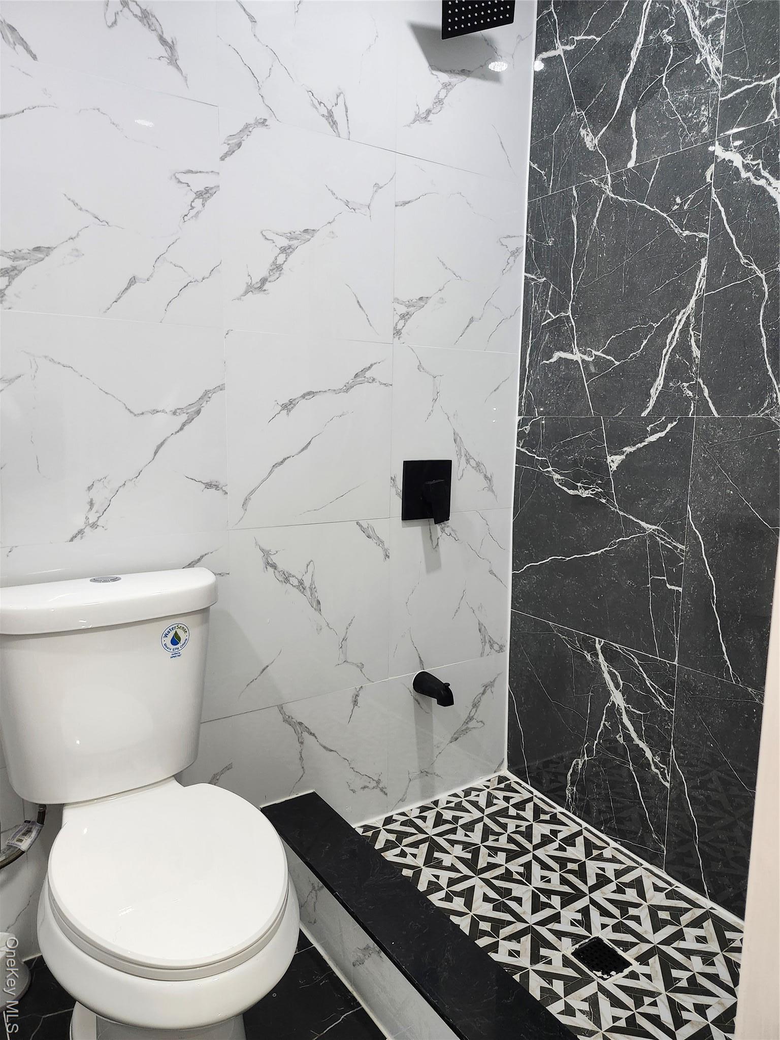 Single Family Centreville  Queens, NY 11417, MLS-954360-30